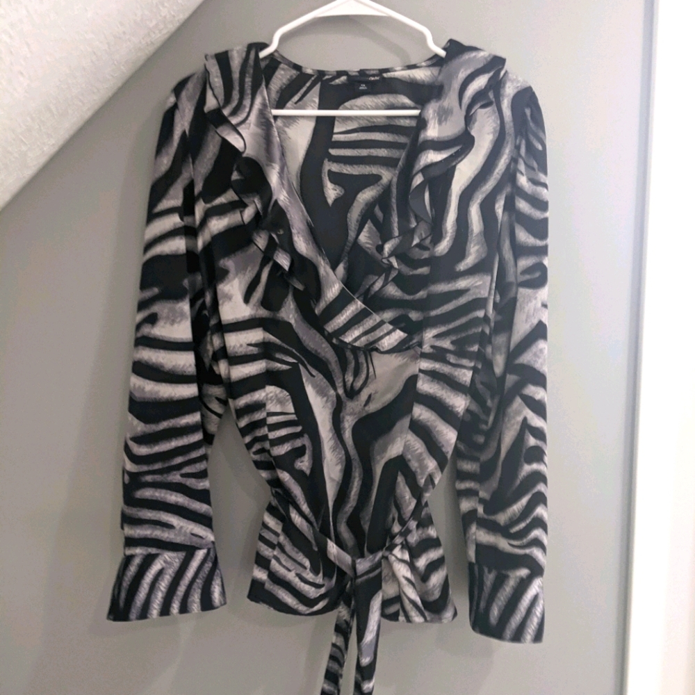 Women's blouse